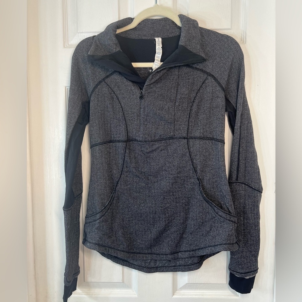 Lululemon‎ Gray Fitted Polo Sweatshirt with Contoured Seams